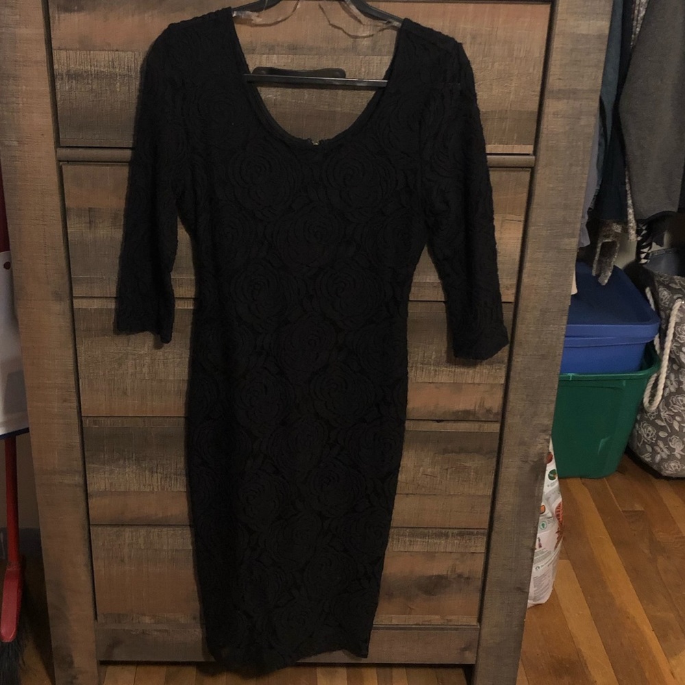Body con black dress!
